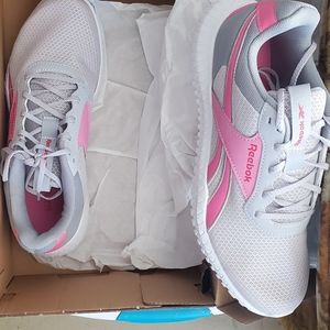 Reebok womens sneakers size 7.5